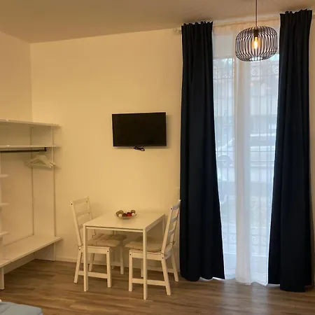 La Casa Sul Viale Bed & Breakfast *