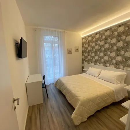 La Casa Sul Viale Bed & Breakfast Iesi