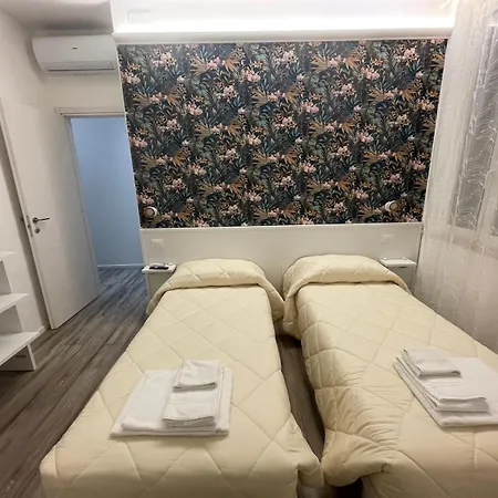 La Casa Sul Viale Bed & Breakfast *